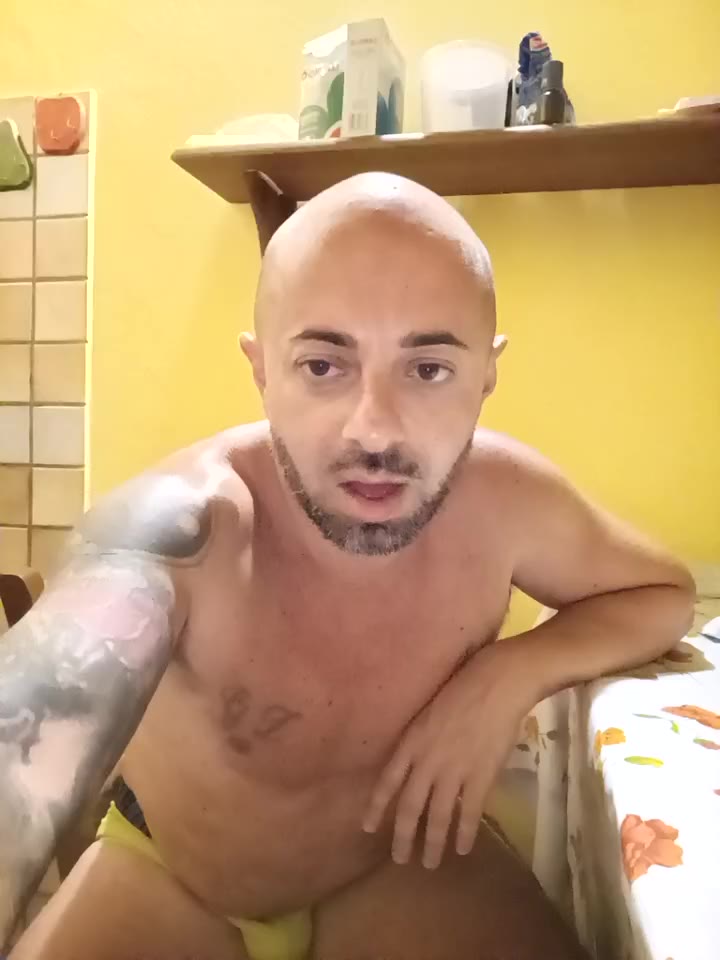 [19 Jul 01:22]  Show - video của người mẫu cam toro23xxxl