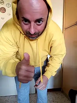 Show - video của người mẫu cam toro23xxxl