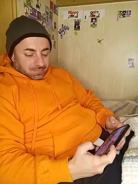 Show cock - toro23xxxl 캠 모델의 동영상