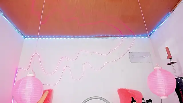 EHEGAO SUCK DICK