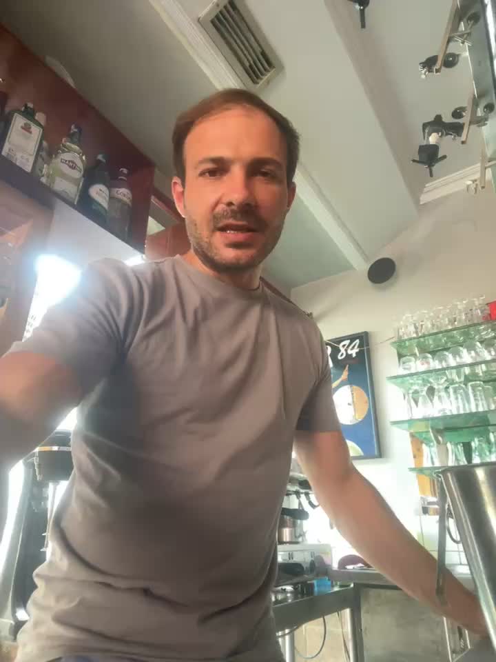 [19 Jul 15:00] Private Show - video av Adventurehotman cam-modell