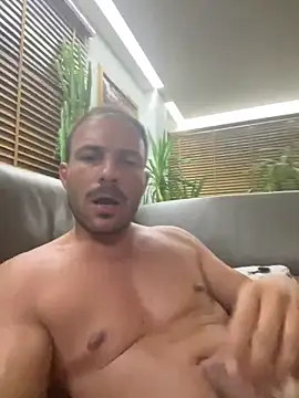 [29 Jul 03:35] Private Show - video by Adventurehotman cam model