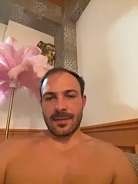 [22 Sep 01:40] Private Show - video av Adventurehotman cam-modell