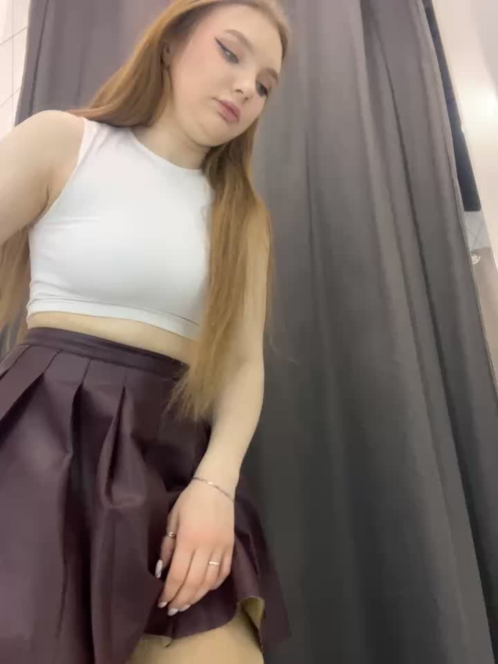 Wet dildo ride 💦 - AmmyHot adlı kamera modelinin videosu