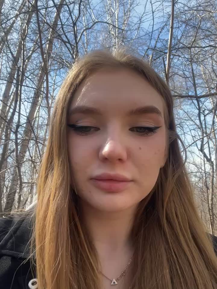 a passerby touches my tits and pussy !!! - AmmyHot adlı kamera modelinin videosu