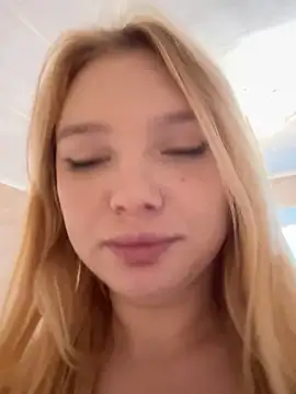 Shower show 😍 - AmmyHot adlı kamera modelinin videosu