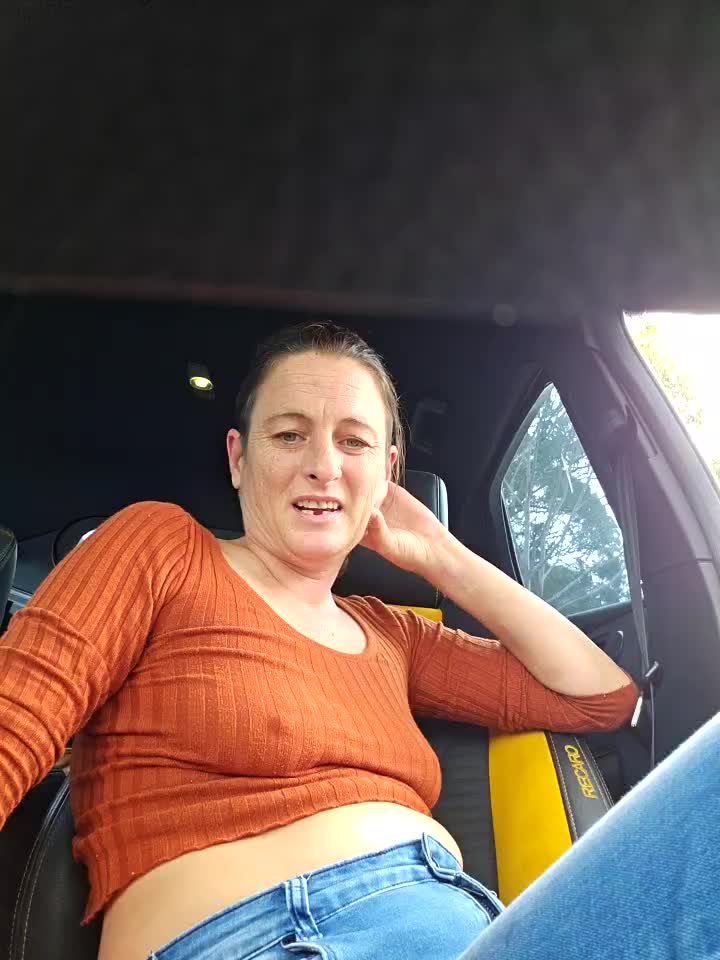 [24 Apr 13:36] Private Show - video Pussy69Kat kameramallilta