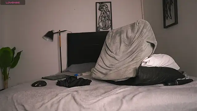 bounce ass - video van muscle_boyhorny cam-model