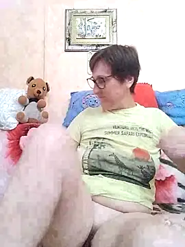 [26 Apr 14:03] Spy Show - video av passione503 cam model