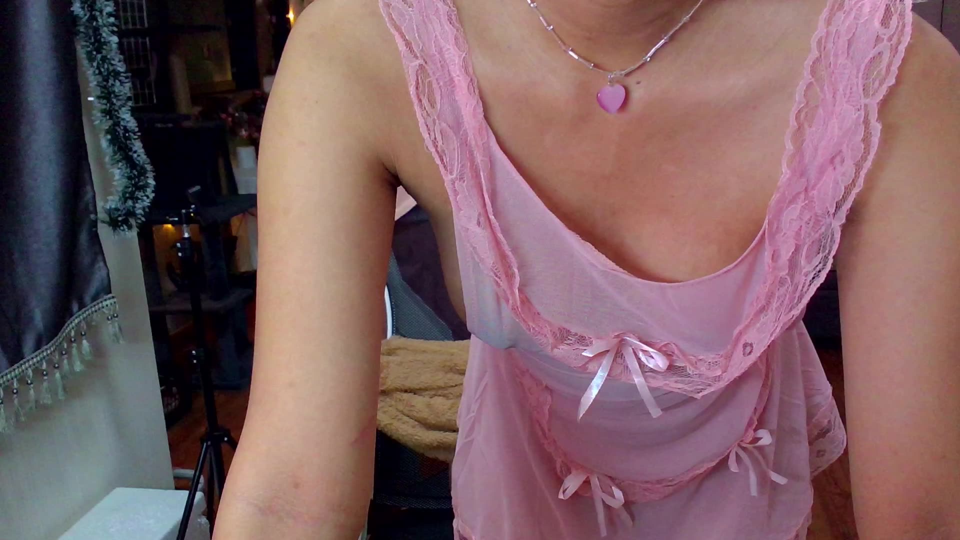 Dildo​ put in ass - ক্যাম মডেল Kana_G-এর ভিডিও