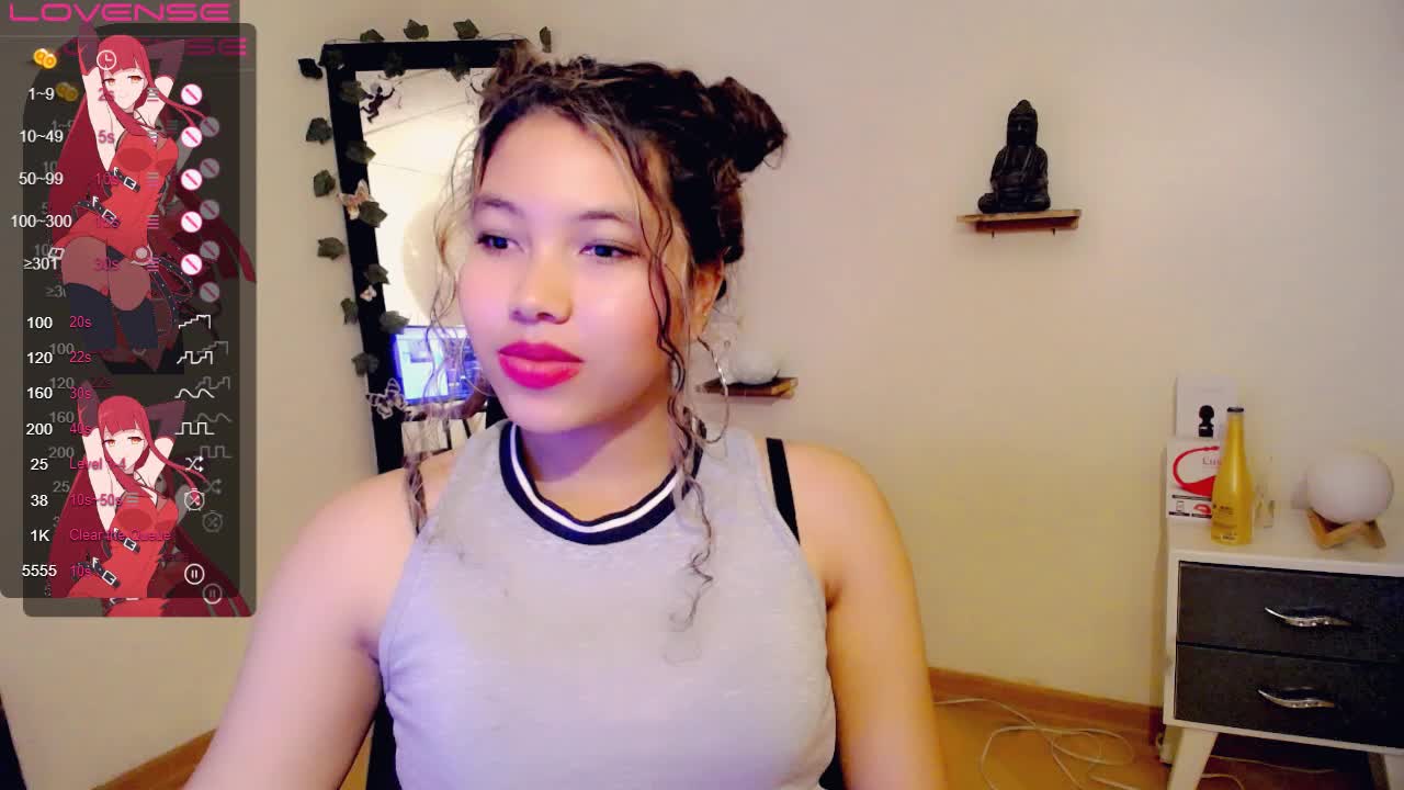 [2 Jun 18:37] Private Show - video by kyliejenner_hot cam model