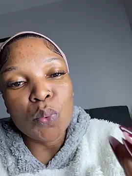 [14 Jun 22:02] Public Show - slimcateee adlı kamera modelinin videosu