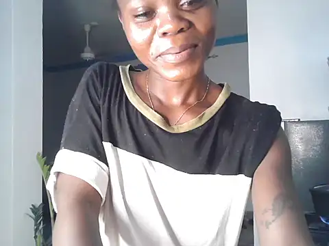 Rate my riding😉🤭 - video av petiteebony_81 cam model