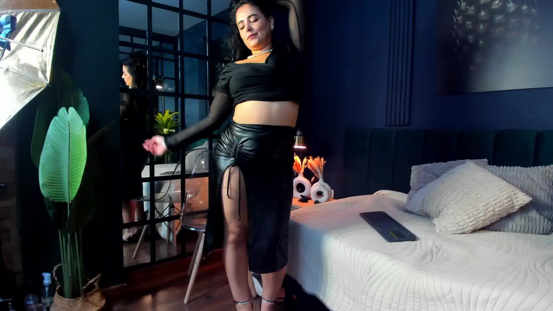 I take off my leather skirt and fuck you in heels