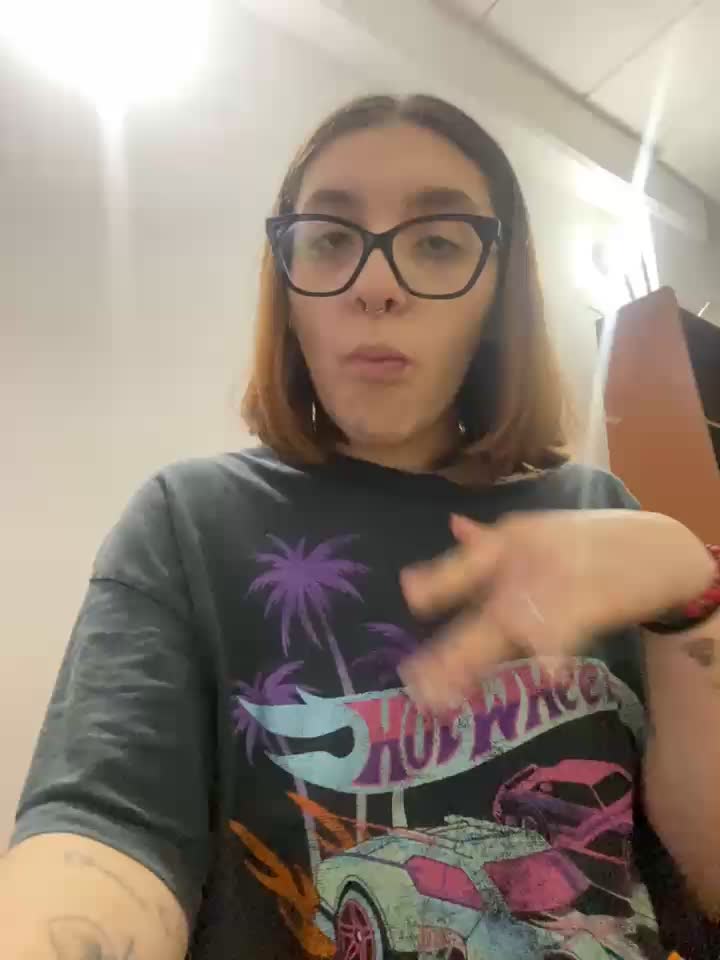 💙✨Play with nipples and pussy too 💙✨ - فيديو من kaoticblue_ موديل الكام