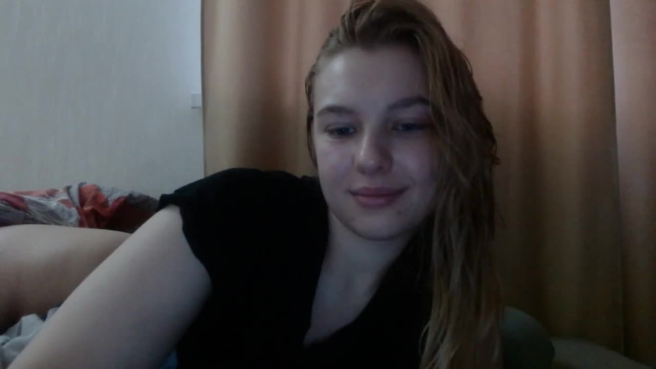 JUST SOMETHING - video av FreiaFlower cam model