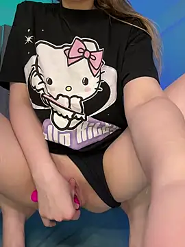 SQUIRT - فيديو من AvelynFrey موديل الكام