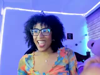 Private Show - video by Kasandralopez cam model
