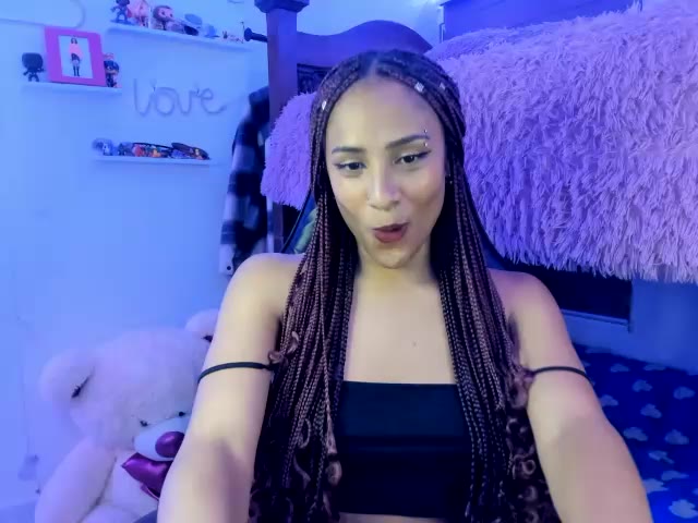 Private Show - video by Kasandralopez cam model