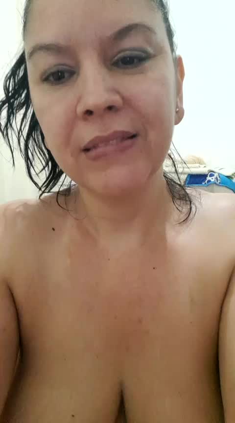 [1 Jul 17:22] Private Show - video by Madurita81 cam model