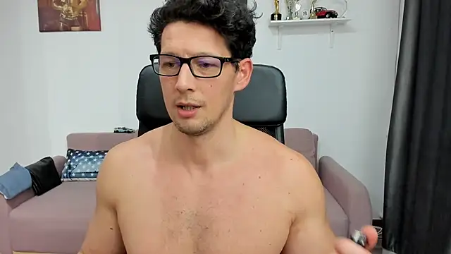 Bulge massage in full leather - vidéo du modèle de showcams BrutusK08