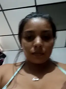 They fuck my delicious pussy - vídeo de stefanie010 modelo de câmara