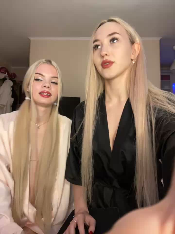 [15 Nov 23:25] Private Show - فيديو من Best_Blondie1 موديل الكام