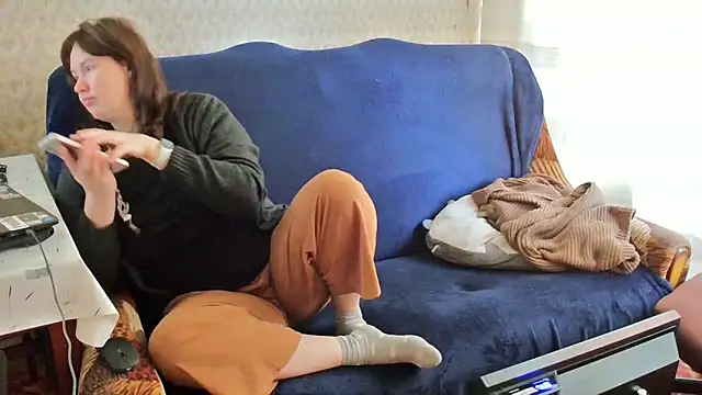 [9 Apr 13:49] Private Show - Video von franceska_blue Cam-Model