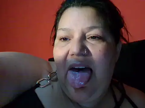 jugando solita un poco - video di kendalkitty1 modella di cam