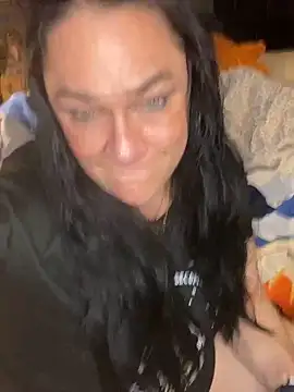 Private Show: pussy play at end - video by sexyasscougar cam model