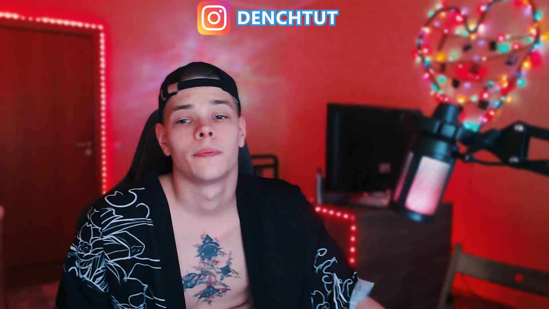 [21 Jul 14:00] Private Show - DENIS_HERE 캠 모델의 동영상