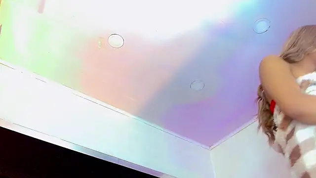 [9 Apr 21:34] Private Show - video by CoralineSweett cam model