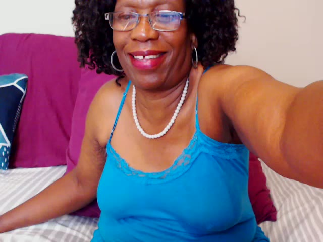 be on top of me nd cum in it – видео вебкам-модели Freakyassnwildx