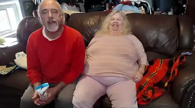 [15 Feb 14:05] Spy Show - video by BigDaddyandSweetMama cam model