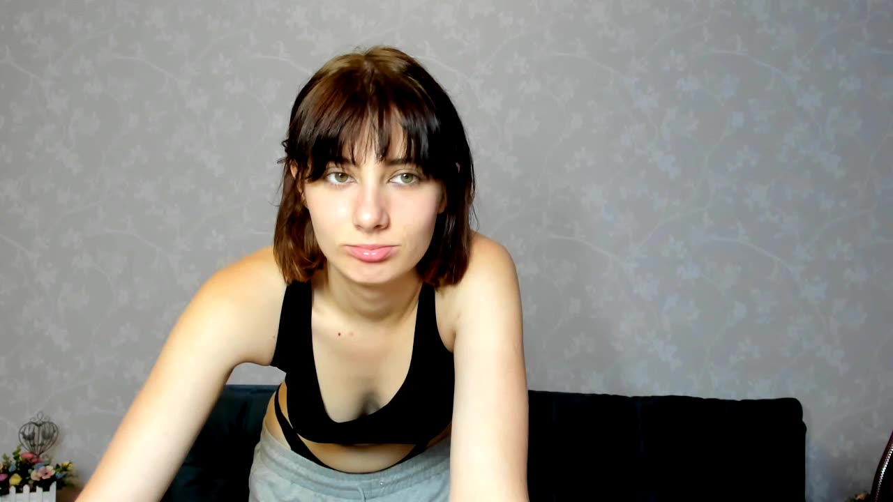 Just my face and mouth) - Video von JulisSweet Cam-Model