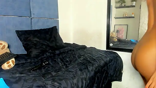 [12 Jan 18:43] Private Show - clip cu Ebonydollxx model videochat