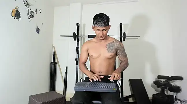 [27 Mar 12:44] Private Show - ক্যাম মডেল mishaelhot-এর ভিডিও