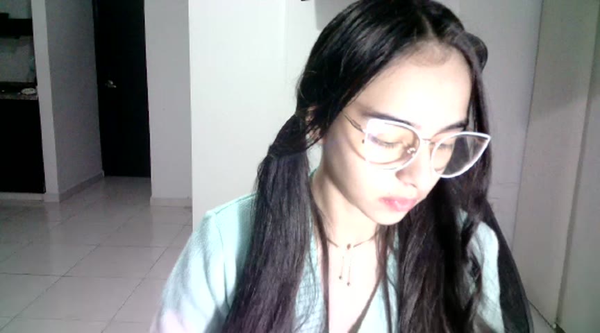 [28 Apr 02:19] Private Show - video by aineangeel cam model