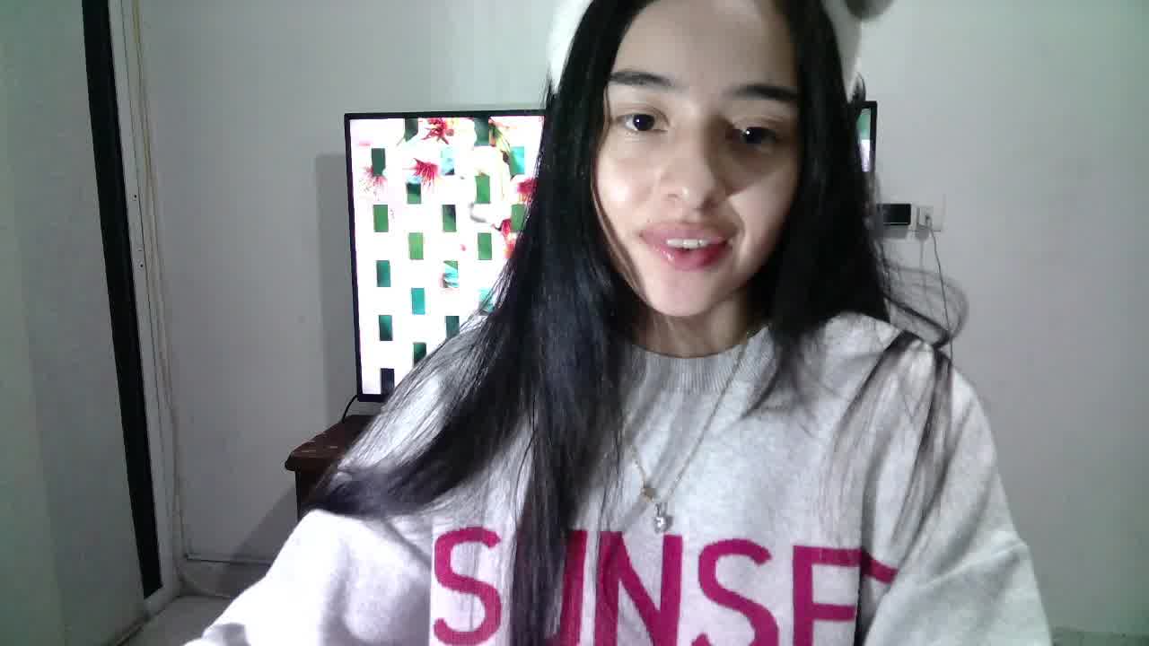 Show milk - video by aineangeel cam model