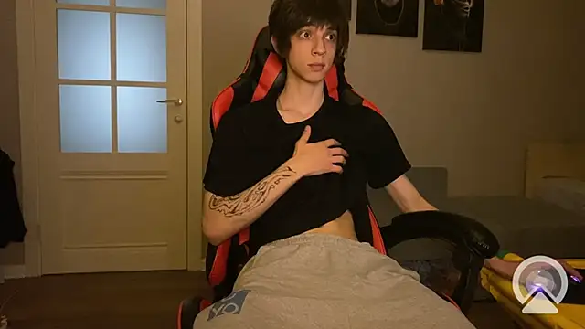 So hot ( CUM Show ) - video by yoy_dee_oh cam model