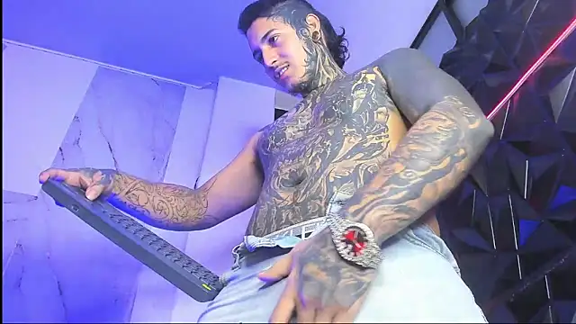 SEXY TATTOOS HARD COCK - video by JAXXXONHERD cam model