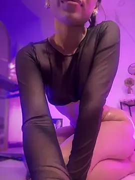 Ride dildo - video od modelky/modela SakuraTwerk