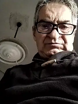 Masturbate and cum in your mouth - George27265 adlı kamera modelinin videosu