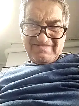 Big cum－カメラキャストのGeorge27265の動画