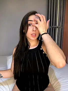 Dildo and fingers – video od webkamerové modelky Vicky-Andrade