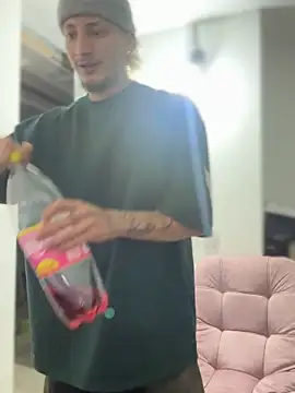 PRV /  Masturbating while watching porn 🫣🍆