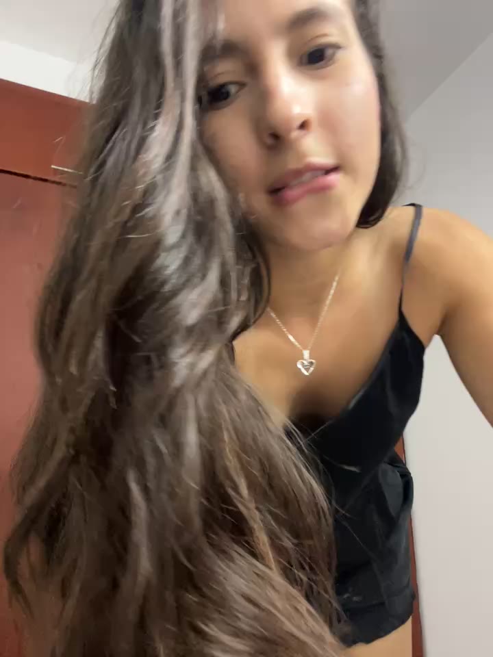 Sexy fuck dildo - LittleDoll___ adlı kamera modelinin videosu