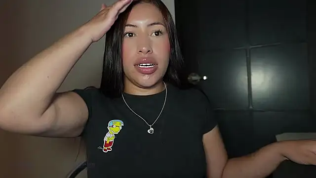 finger mouth + salivaaa VERY WET