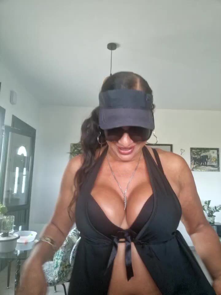 DIRTY TALK HAIRY PUSSY SHOW - video by TheGoddessBianca cam model