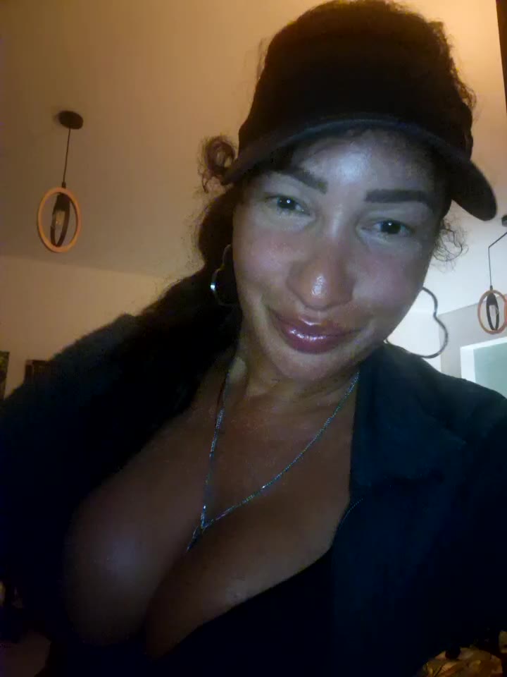 DIRTY TALK AND DADDY DILDO - video by TheGoddessBianca cam model